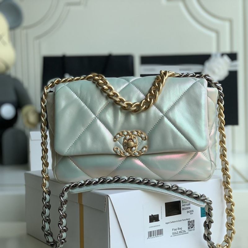 Chanel 19 Bags - Click Image to Close